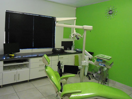 dentist - green room